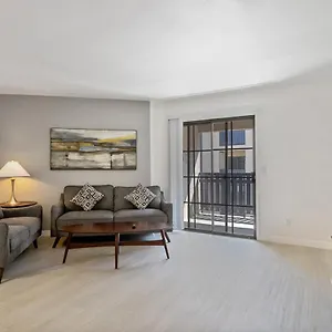 Newly Renovated 2br W Pool By Gia Phoenix